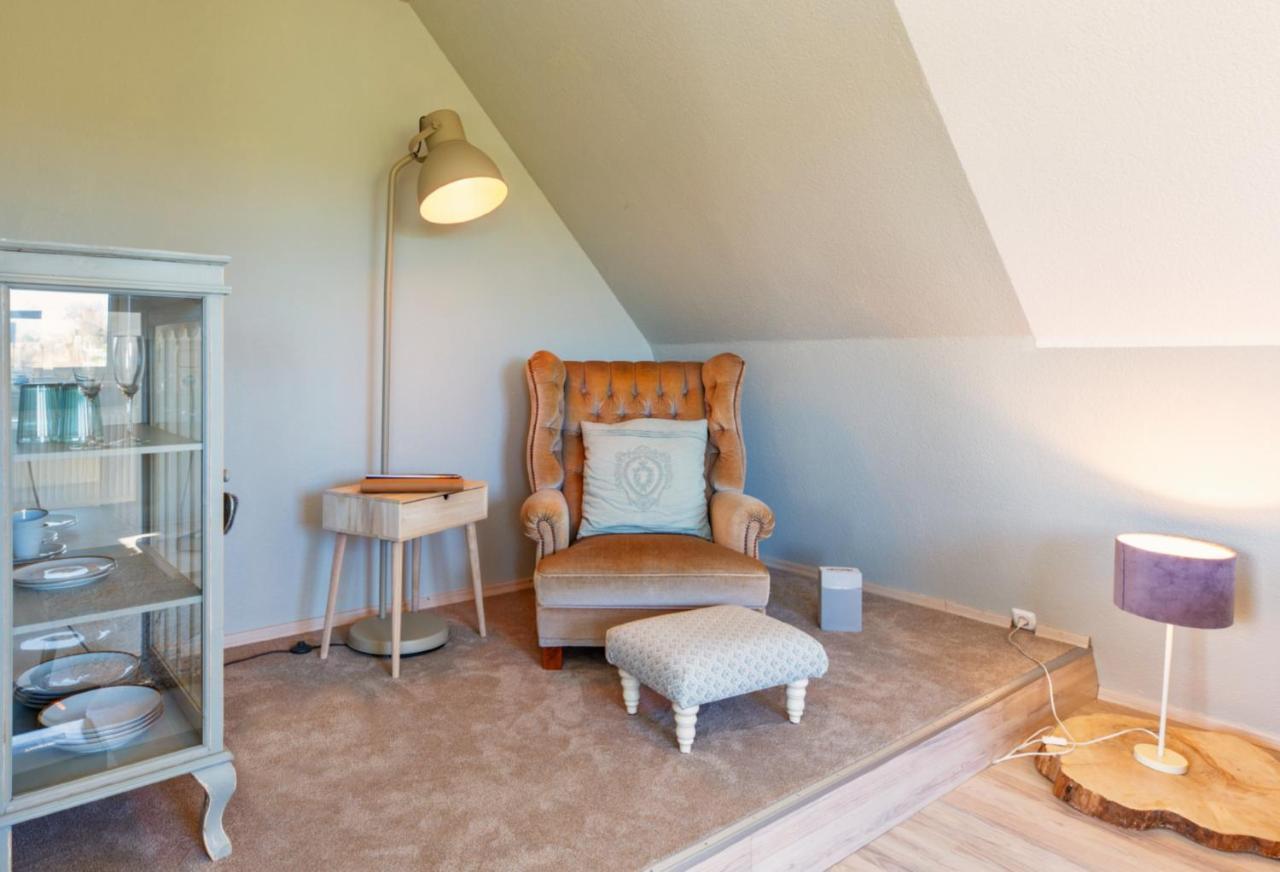 Ferienwohnung Leichtes Gepaeck Pellworm Exterior foto